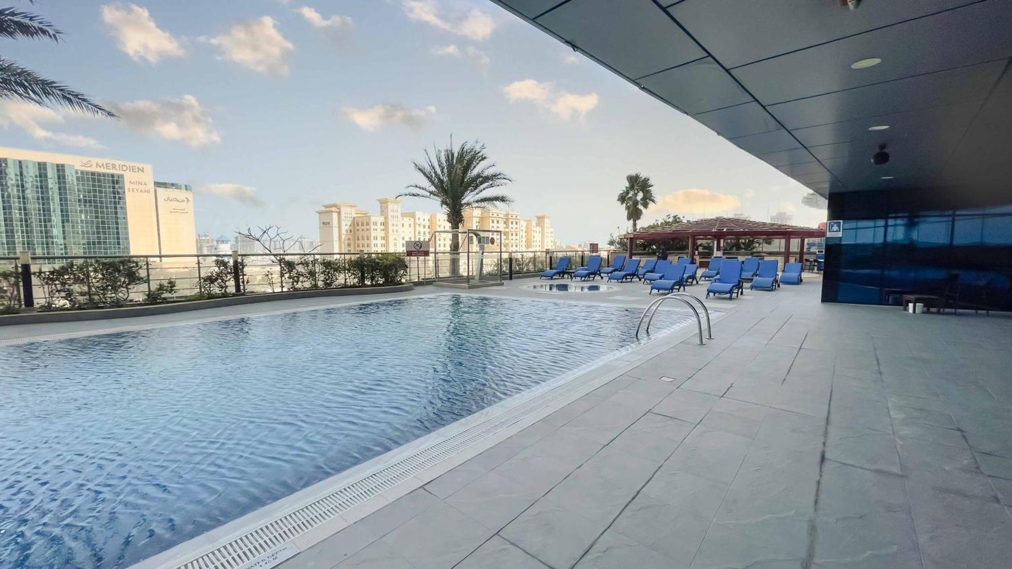 Lux The Marina Ocean View Suite 1 Дубай Екстериор снимка